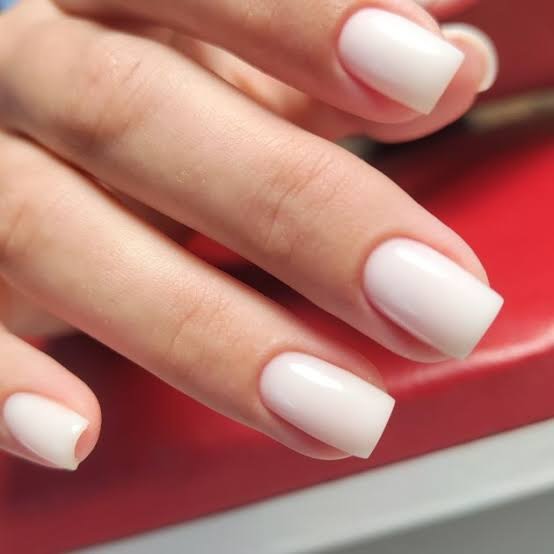 Manucure professionnelle Ben Arous — SAIS Beauty Center